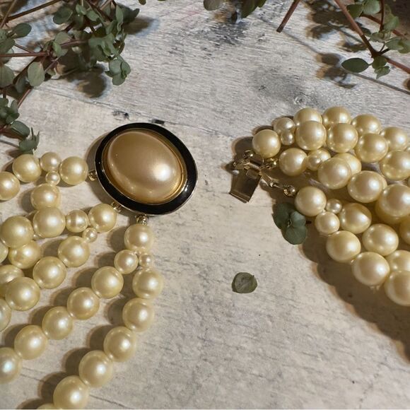 Vintage Carolee Multi Strand Pearl Necklace - Picture 5 of 8